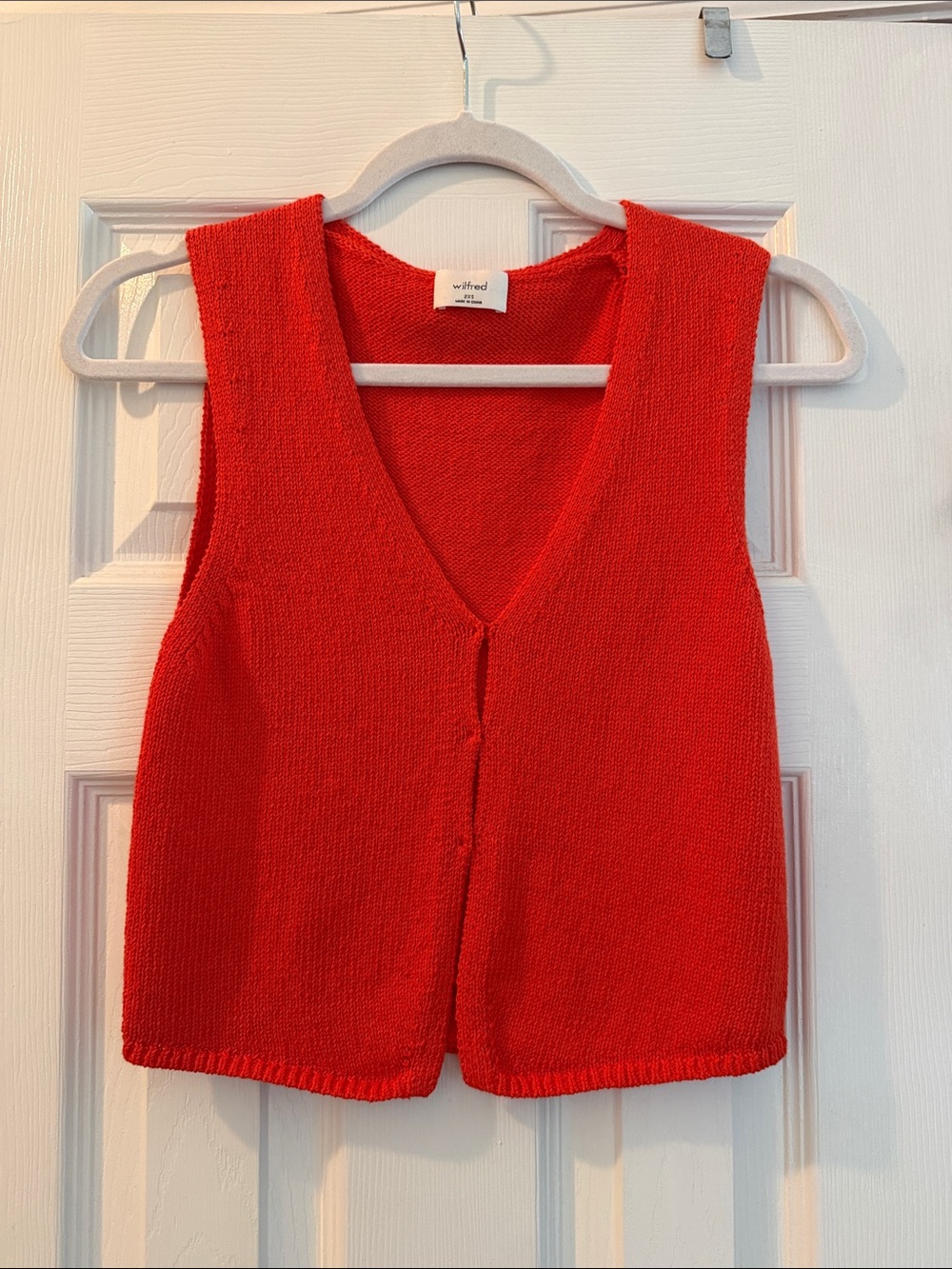 Wilfred Aritzia Red Orange Knit Sleeveless Vest Top
